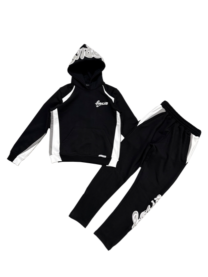 𝗪𝗜𝗡𝗧𝗘𝗥 𝗗𝗥𝗢𝗣 𝟬𝟬𝟭 𝗪𝗛𝗜𝗧𝗘