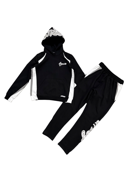 𝗪𝗜𝗡𝗧𝗘𝗥 𝗗𝗥𝗢𝗣 𝟬𝟬𝟭 𝗪𝗛𝗜𝗧𝗘